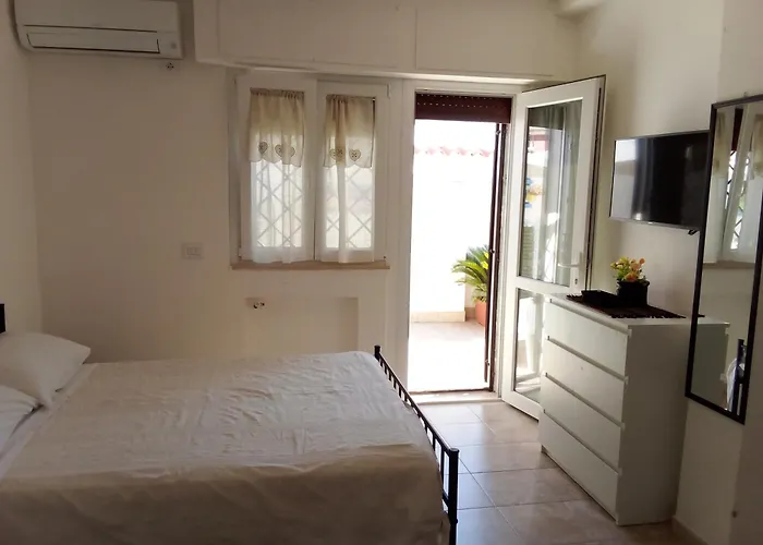 Beb Corallo Δωμάτια σε οικογενειακή κατοικία Torvaianica